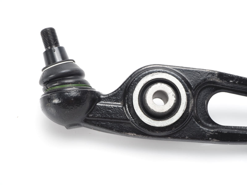Close-up of Ball Joint on 2014-2017 Land Rover Rear Lower Control Arm LR078479 for Range Rover Sport