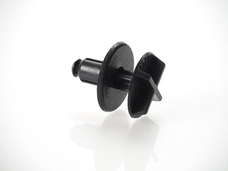 High-Quality Land Rover Push Retainer Clips for Battery Cover & Cowl Panel - LR024316
