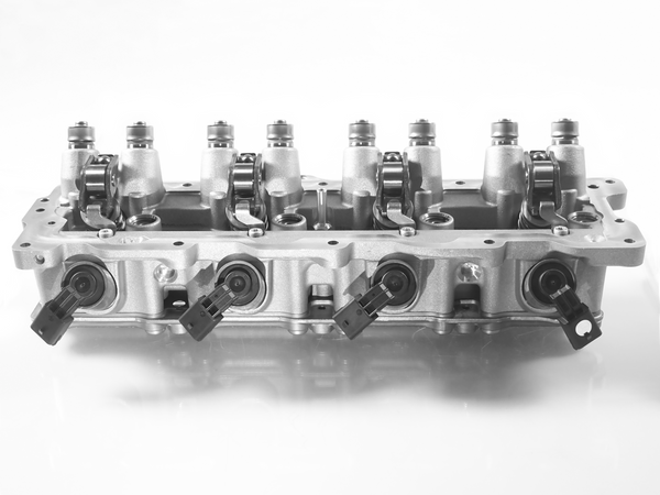 Jaguar 2018-2023 Variable Valve Timing VVT Solenoid with Sensor for 2.0L L4 Ingenium Engine - JDE41382