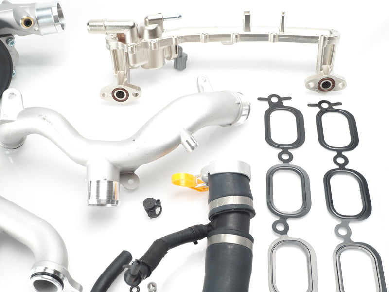 Jaguar Intake Manifold Gasket, Aluminum Crossover Pipes and Thermostat Outlet Hose for 5.0L V8