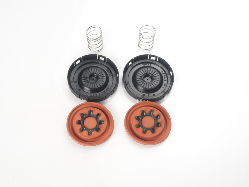 Jaguar Engine PCV Valve service Set (2 PCS) for AJ126 3.0L V6 and AJ133 5.0L V8 Engines - C2D60163