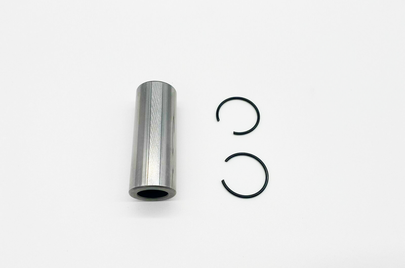 Engine piston with rings for Jaguar models,  +0.50mm oversized 