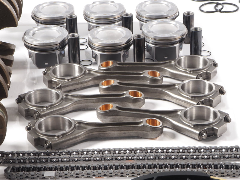 Land Rover AJ20P6 3.0L L6 Turbo engine pistons, timing chain, and rods for long block rebuild kit