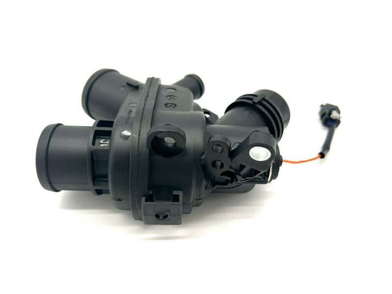 Replacement thermostat sensor for Range Rover, Discovery, and Velar 3.0L V6 - LR117568