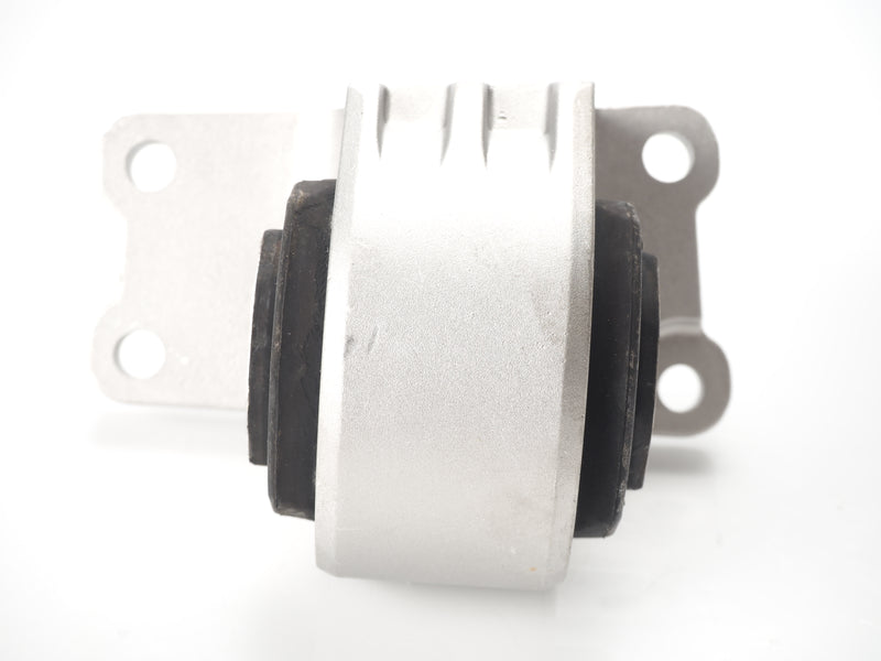 High-Quality Transmission Mount for Land Rover Models 2005-2023 - LR092039 Rear Support