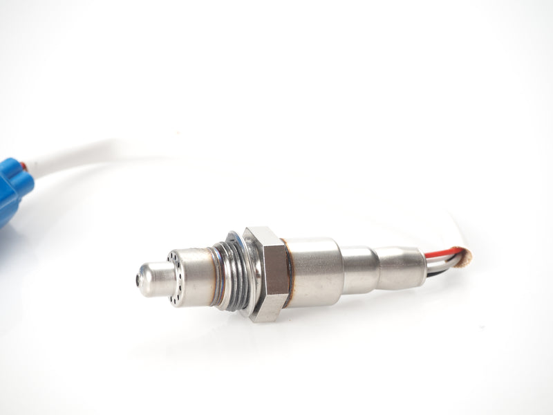 High-quality LR136928 Oxygen Sensor for 2013-2023 Land Rover models - Fits 2.0L-3.0L 5.0L Range Rover Sport