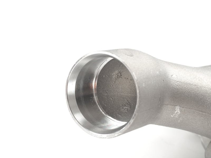 Premium Land Rover aluminum cooling pipe, designed for long-lasting performance in AJ126 and AJ133 supercharged LR092992